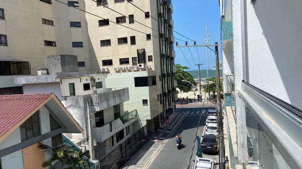 Vista Mar Lateral Adm Por Cancoq Guest House Balneario Camboriu Exterior photo